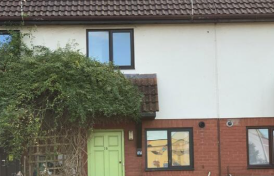 Cosmetic Improvement in Bristol photo